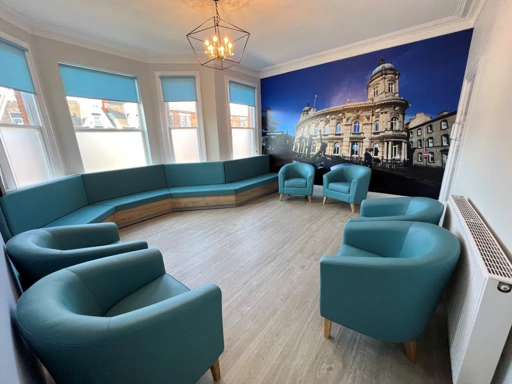 543 Dental & Implant Centre