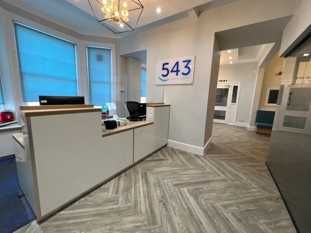 543 Dental & Implant Centre
